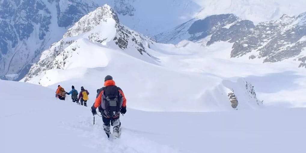 Ideal First-time Treks Around Manali Ideal First-time Treks Around Manali